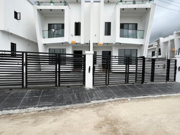 Stunning four bedroom semi detached duplex(ajah4bsd03)