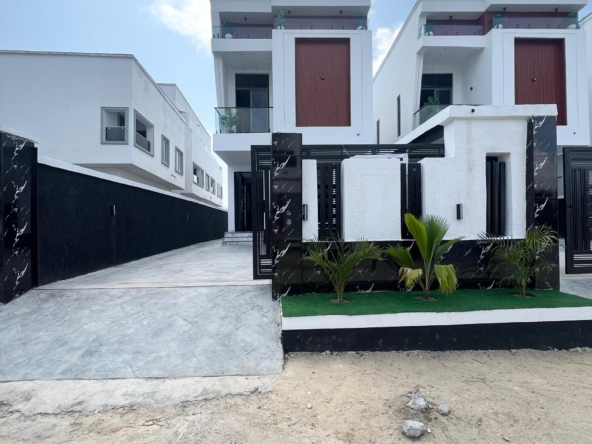 Elegant five bedroom fully detached duplex(ajah5bdd19)