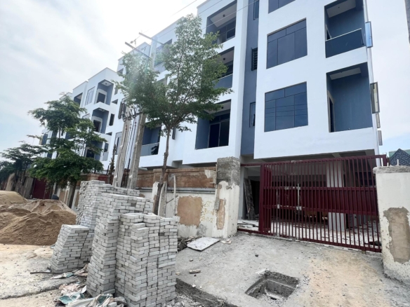 Newly built two bedroom apartment(ologolo2b03)