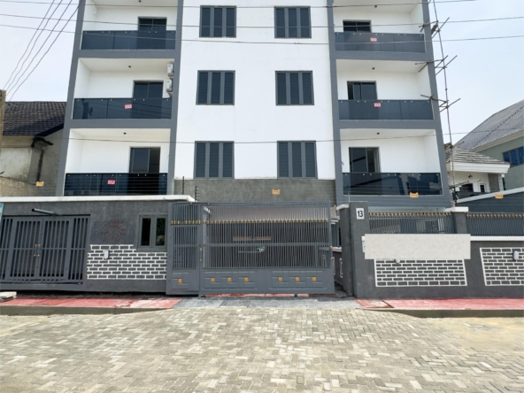 Fully serviced two bedroom apartment(ikate2b09)