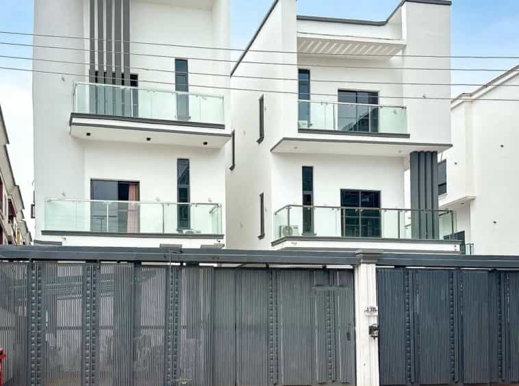 Well-maintained five bedroom fully detached duplex(ikate5bdd08)