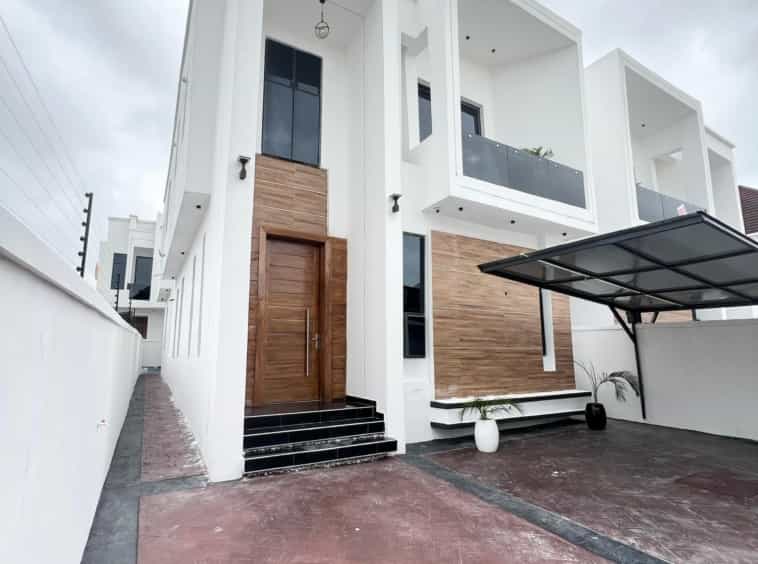 Stylish five bedroom fully detached duplex(chevron5bdd14)