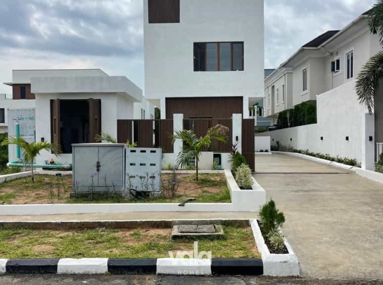 High-end four bedroom fully detached duplex (osapa4bdd01)