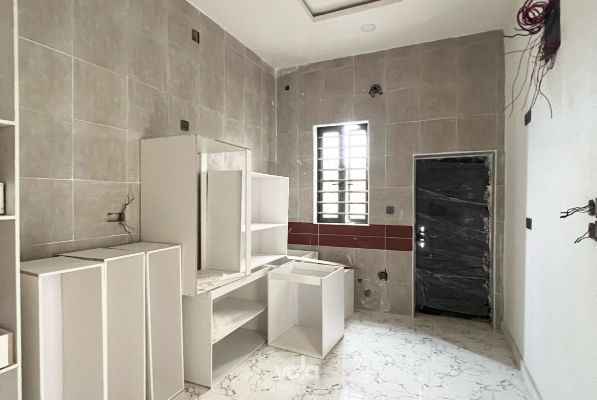 Affordable three bedroom terrace duplex (AJAH3BTD04)