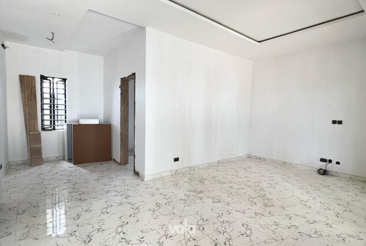 Affordable three bedroom terrace duplex (AJAH3BTD04)