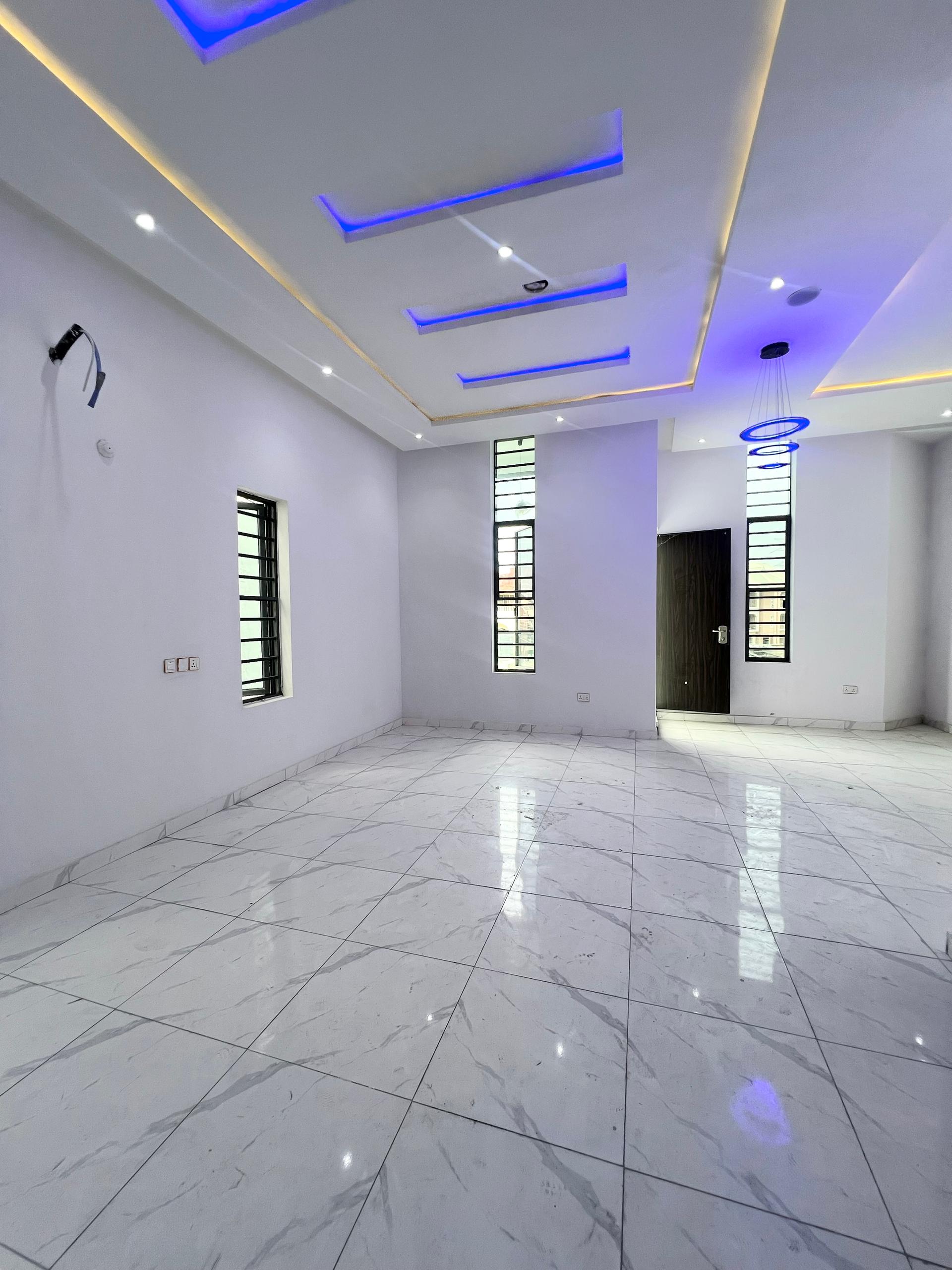 Contemporary five bedroom fully detached duplex (IKOTA5BDD02)
