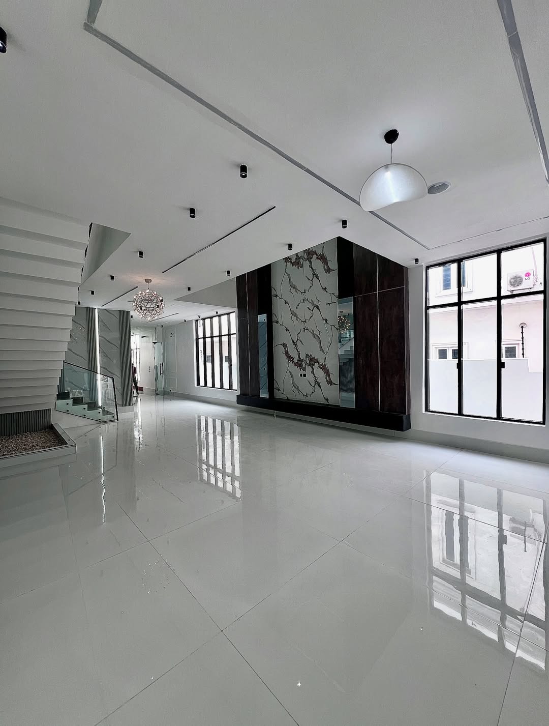 Contemporary five bedroom fully detached duplex (LEKKI5BDD)