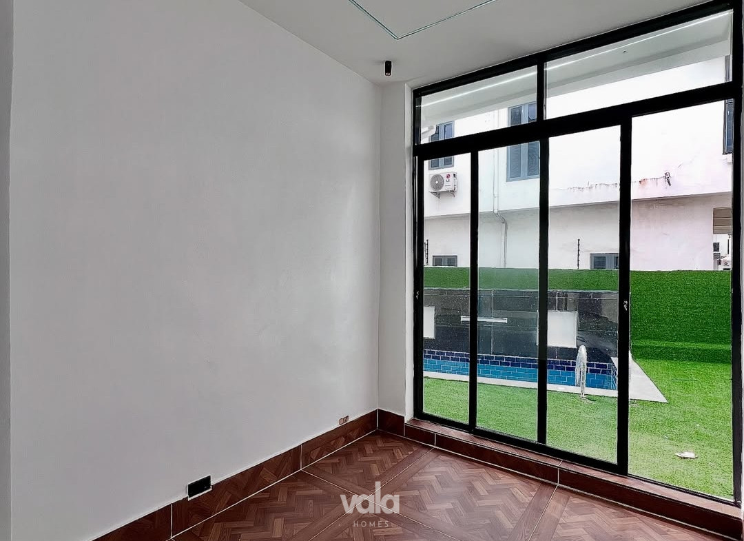 Contemporary five bedroom fully detached duplex (LEKKI5BDD)