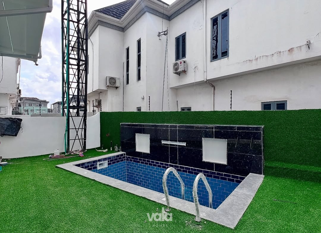 Contemporary five bedroom fully detached duplex (LEKKI5BDD08)