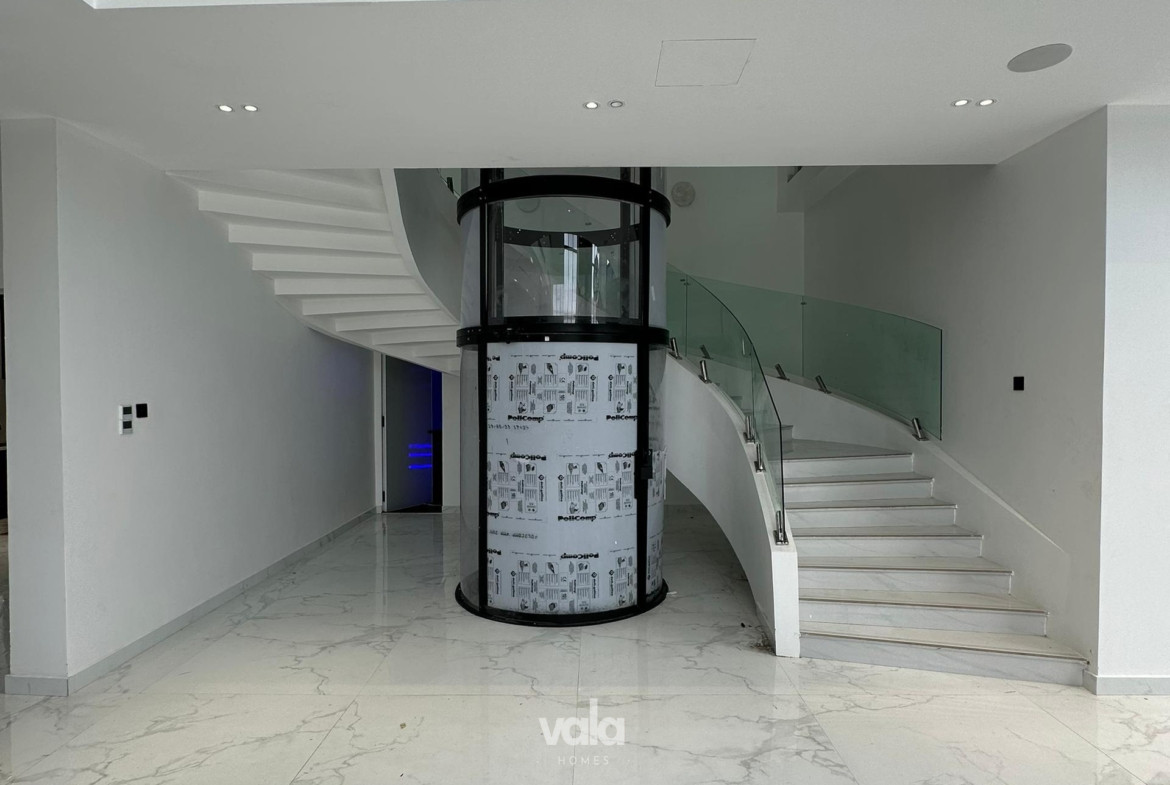 Contemporary five bedroom fully detached duplex(OSAPA5BDD10)