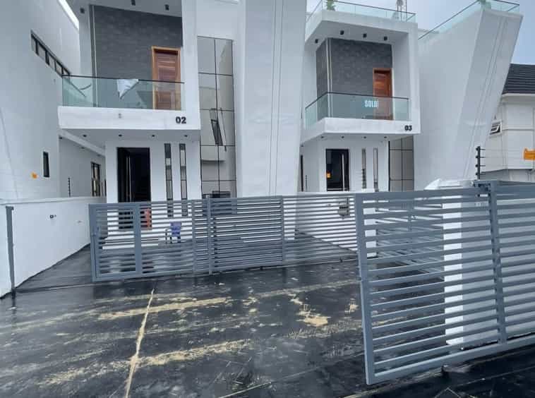 Neat four bedroom fully detached duplex(ikota4bdd03)