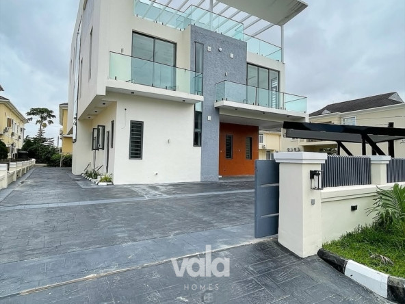 Exquisite four bedroom fully detached duplex (chevron4bdd02)