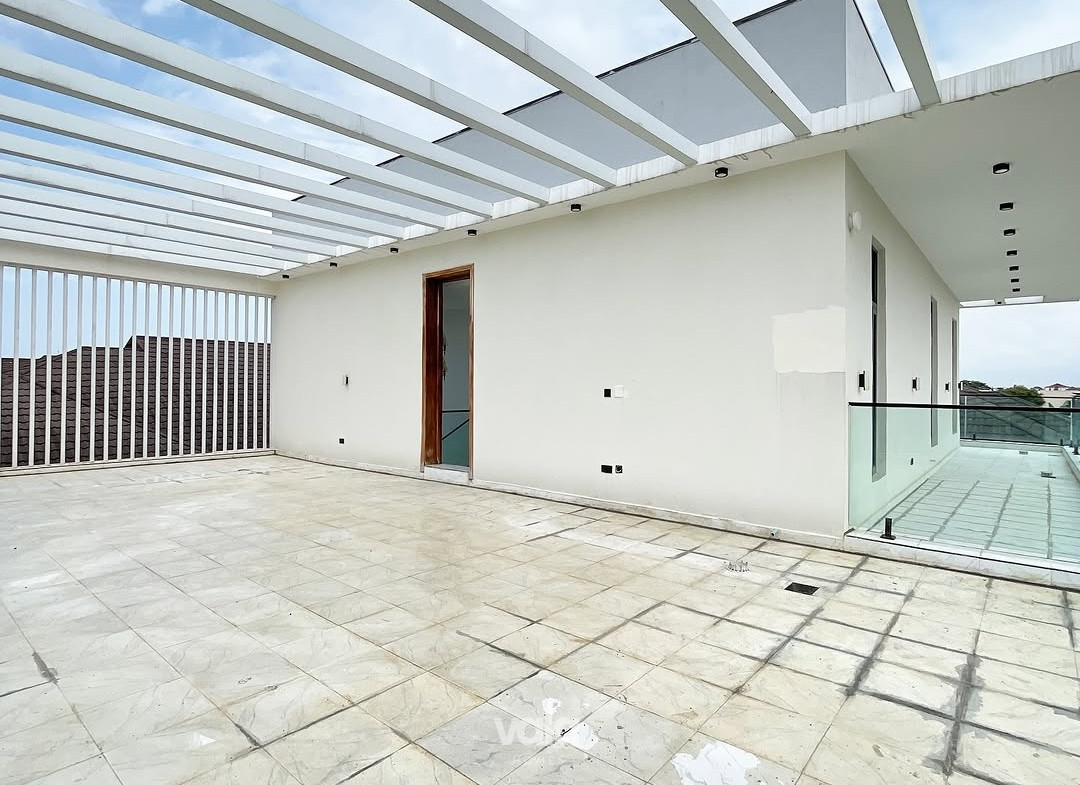 Exquisite four bedroom fully detached duplex (CHEVRON4BDD02)