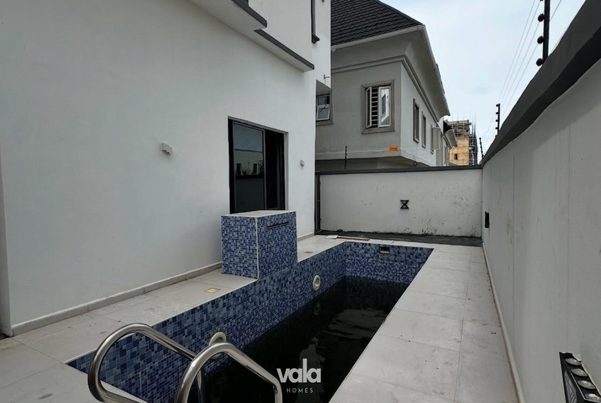 five bedroom fully detached duplex (IKATE5BDD)