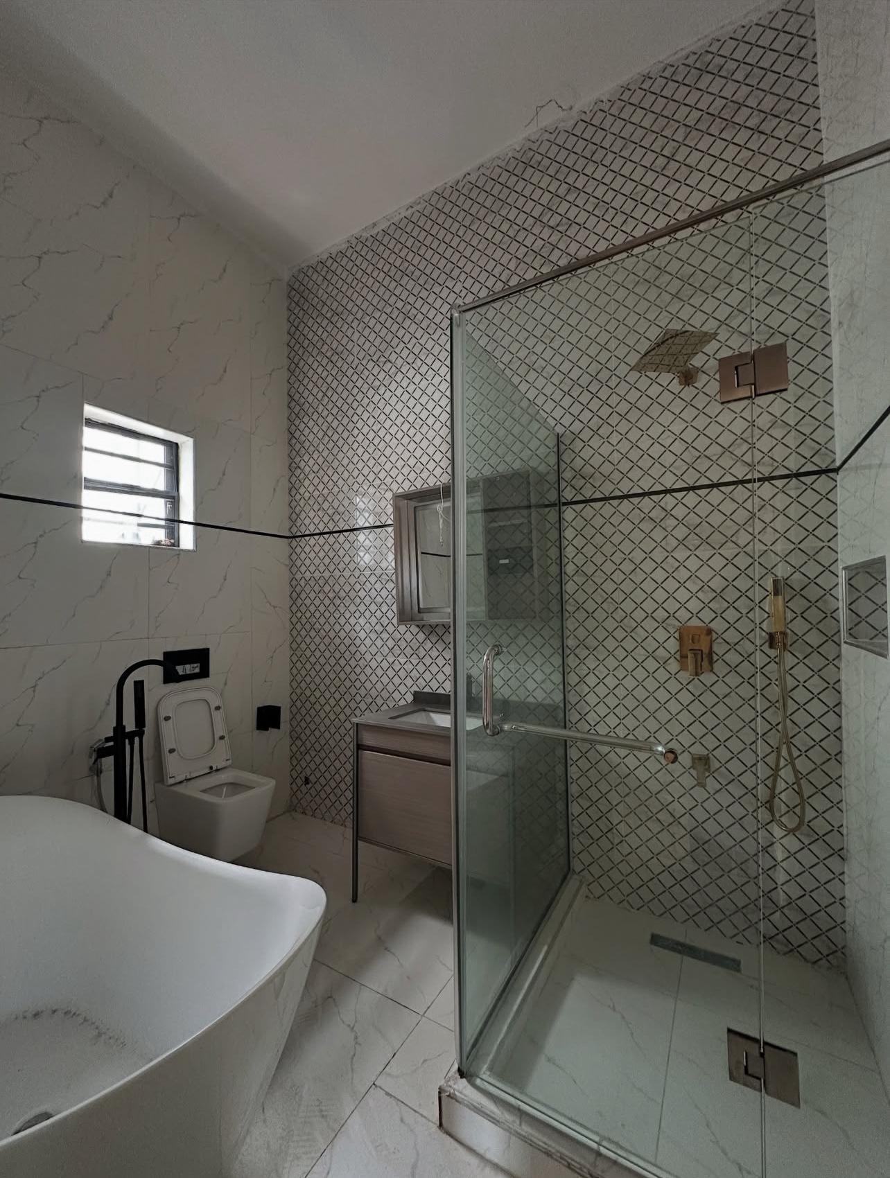 five bedroom fully detached duplex (IKATE5BDD)