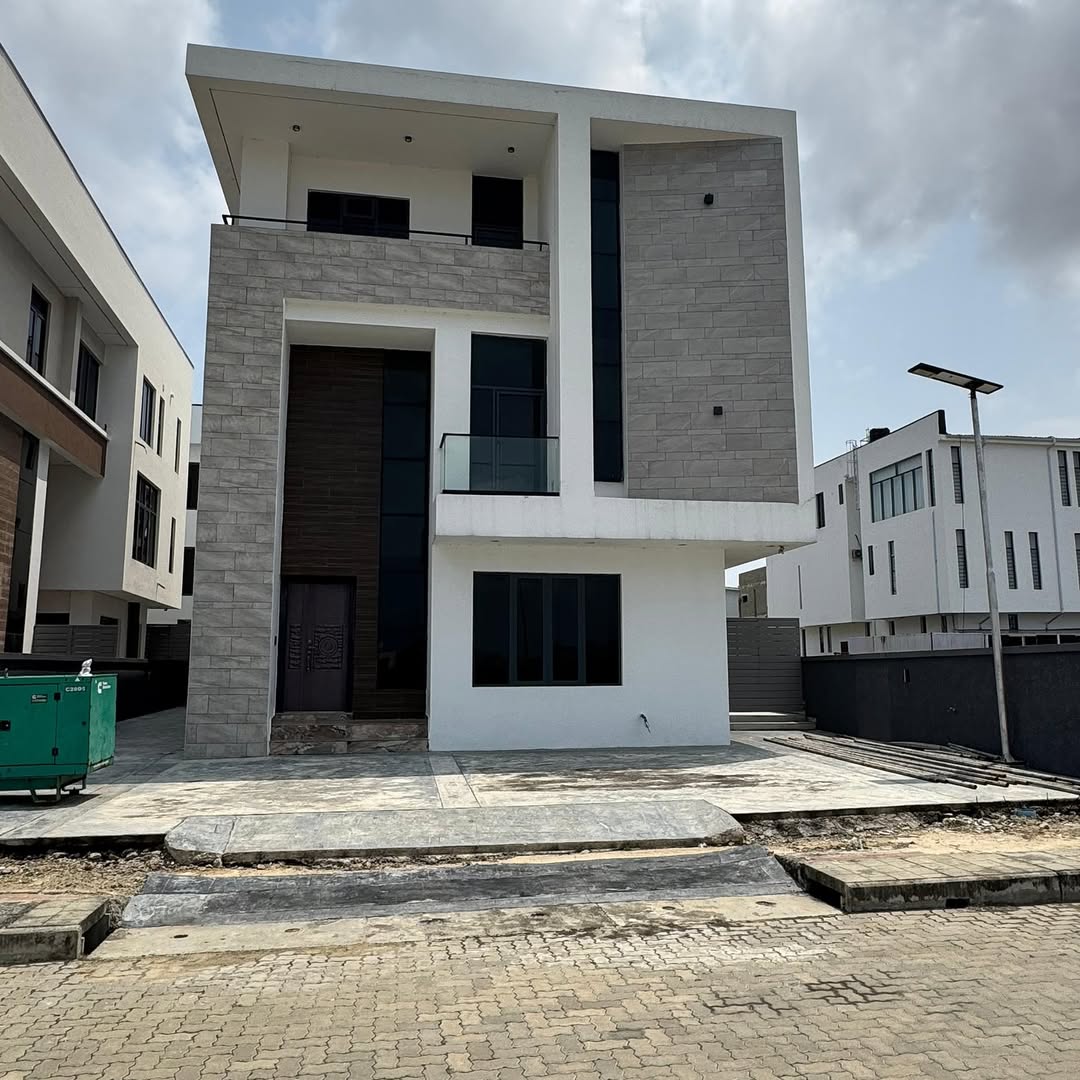 five bedroom fully detached duplex (IKATE5BDD12)