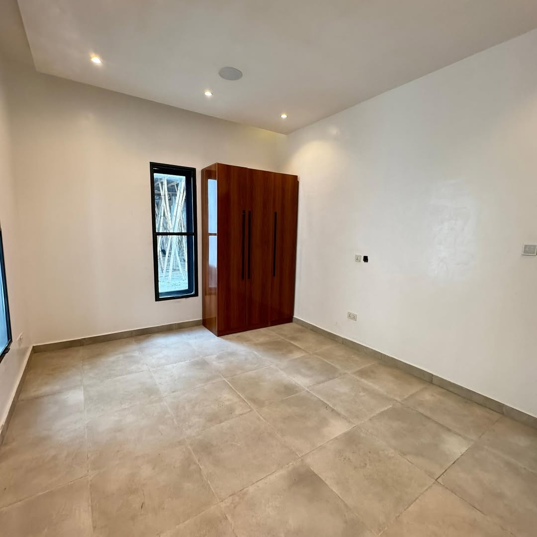 five bedroom fully detached duplex (IKATE5BDD12)