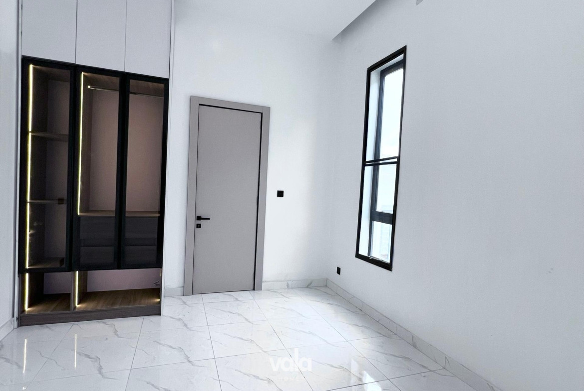 five bedroom fully detached duplex (IKOTA5BDD03)