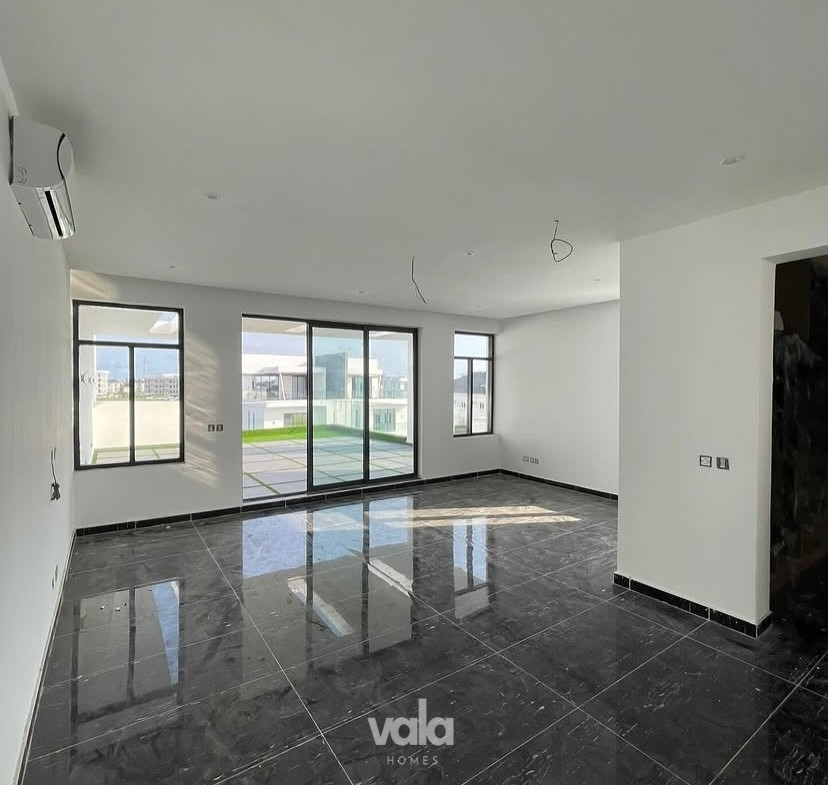 five bedroom semi detached duplex (IKATE5BSD05)
