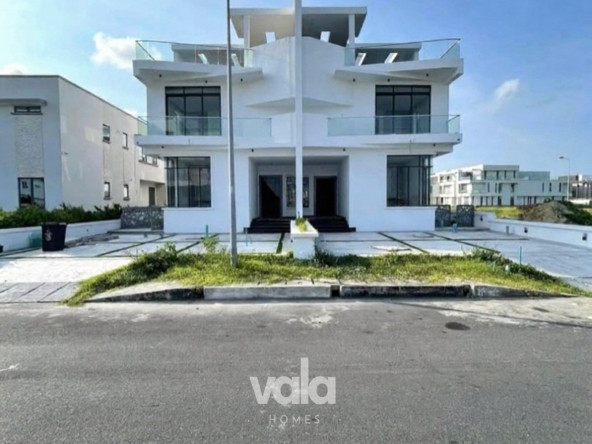 Five bedroom semi detached duplex (ikate5bsd05)