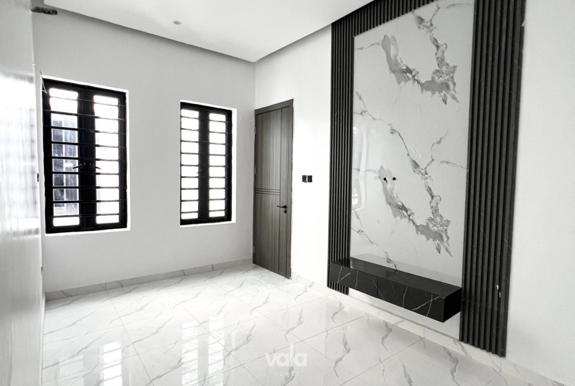 four bedroom semi detached duplex (ORCHID4BSD10)