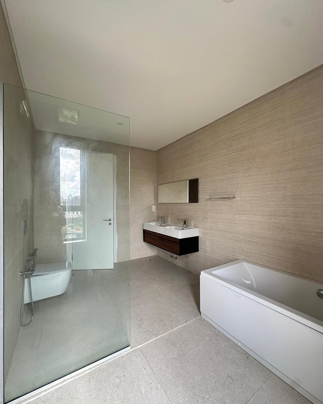 Lu (IKOYI5BTD01)
