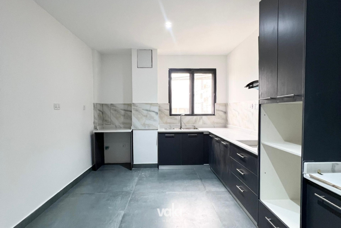 LUXURY 2 BEDROOM SERVICED APARTMENT FOR SALE (IKATE2B)