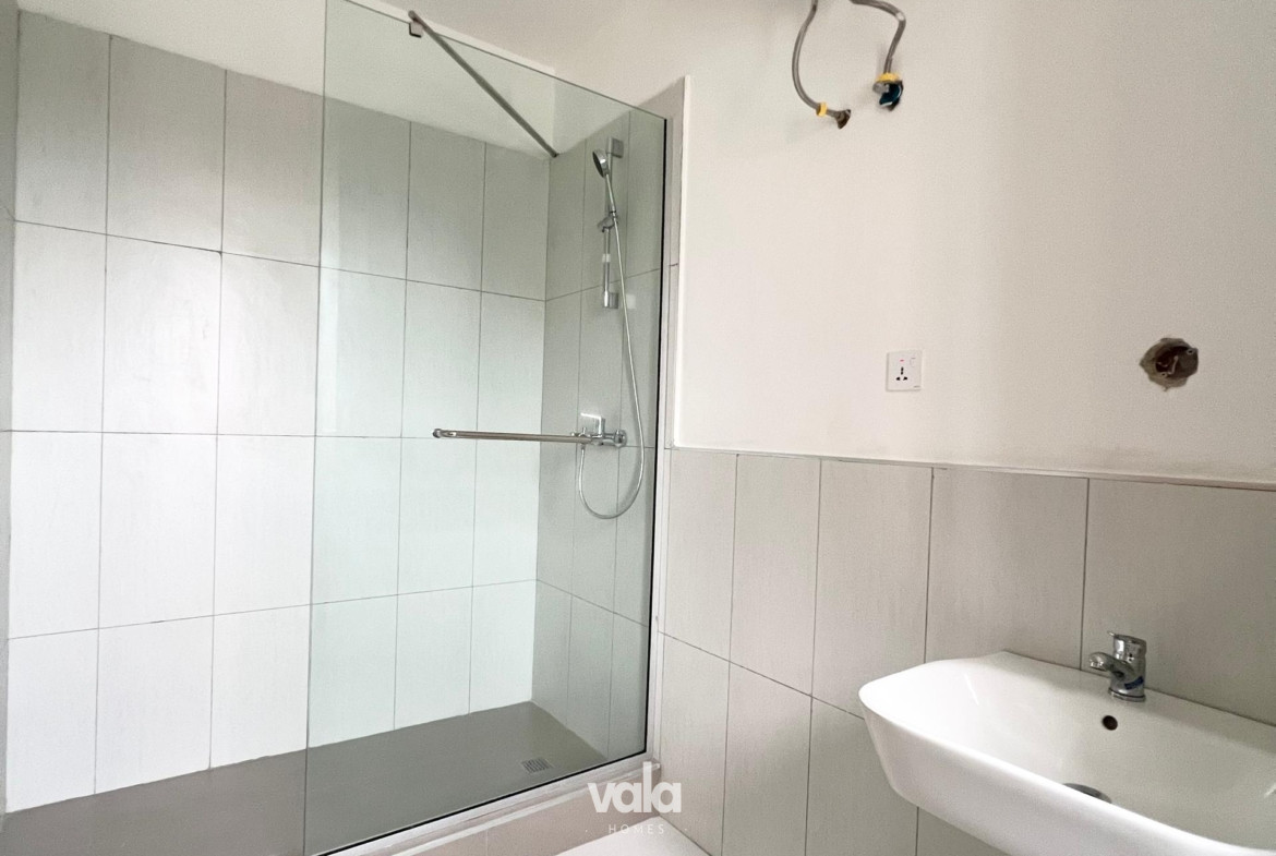 LUXURY 2 BEDROOM SERVICED APARTMENT FOR SALE (IKATE2B)