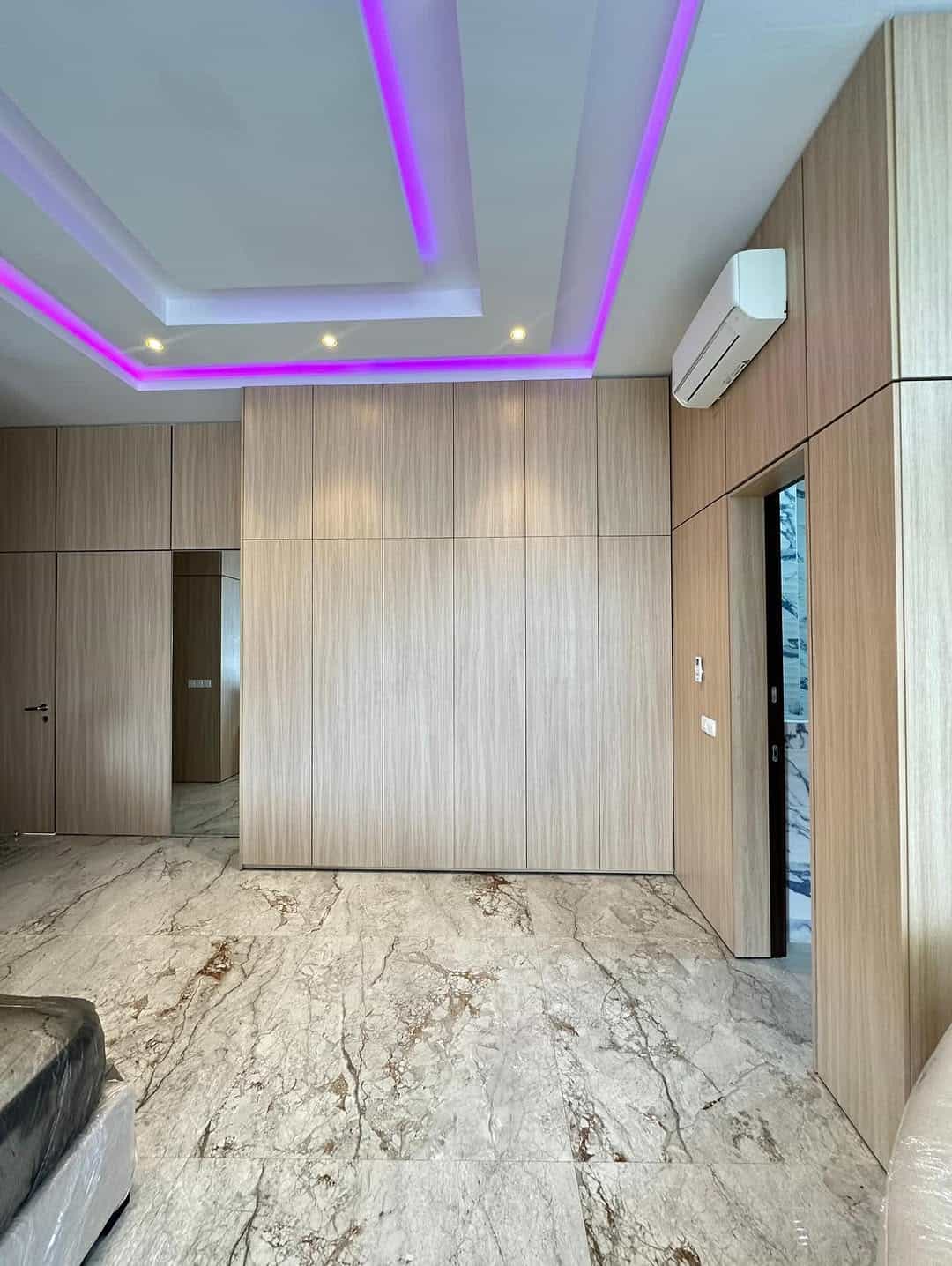 oakvine__realty_bb1d5b1c9e02464bb7dadff1ba327cd1