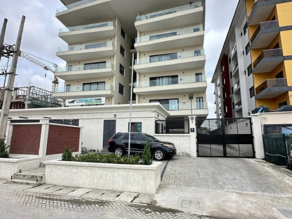 Three bedroom penthouse in a prime location