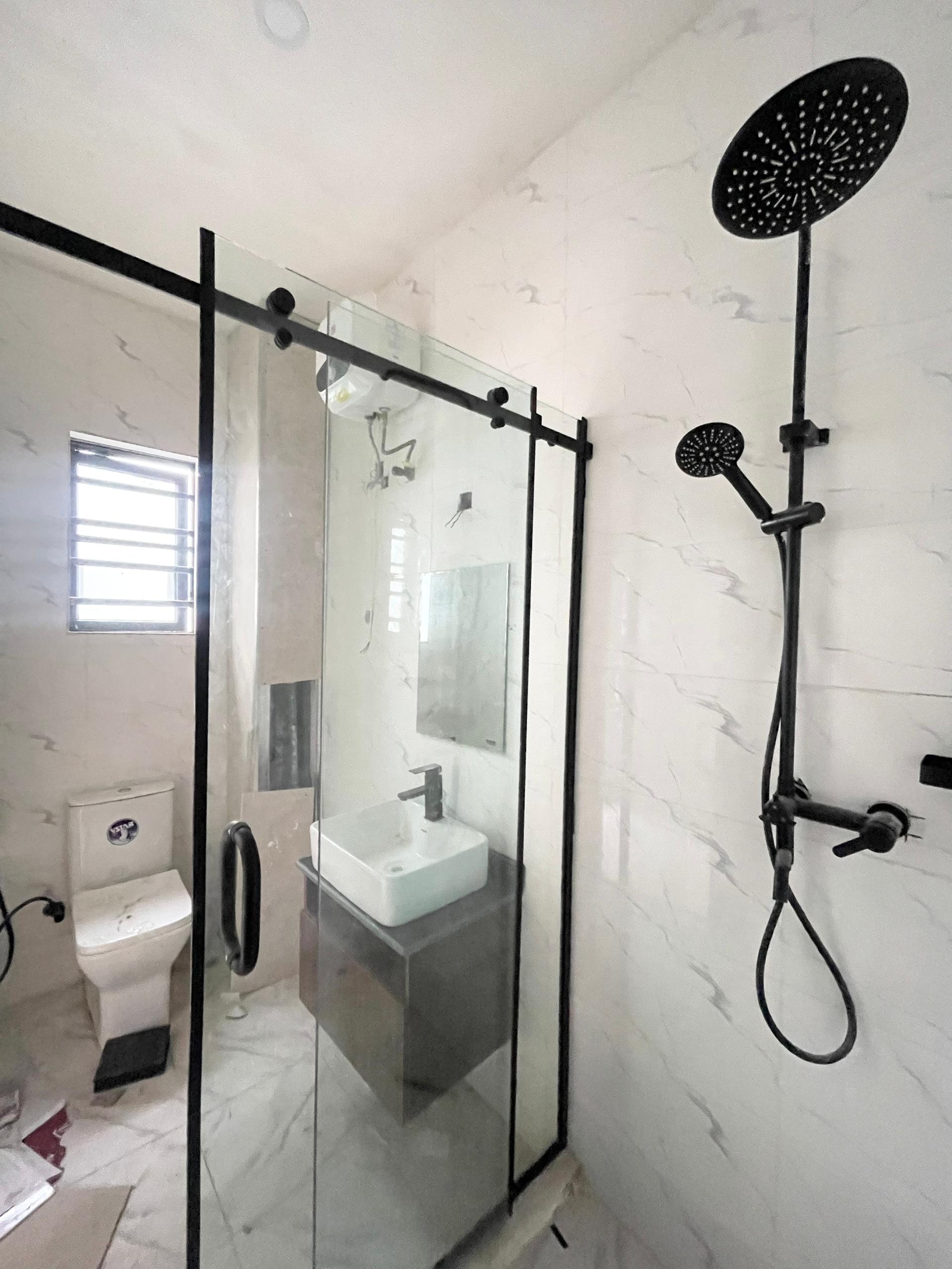 Serviced one bedroom apartment (AJAH1B01)