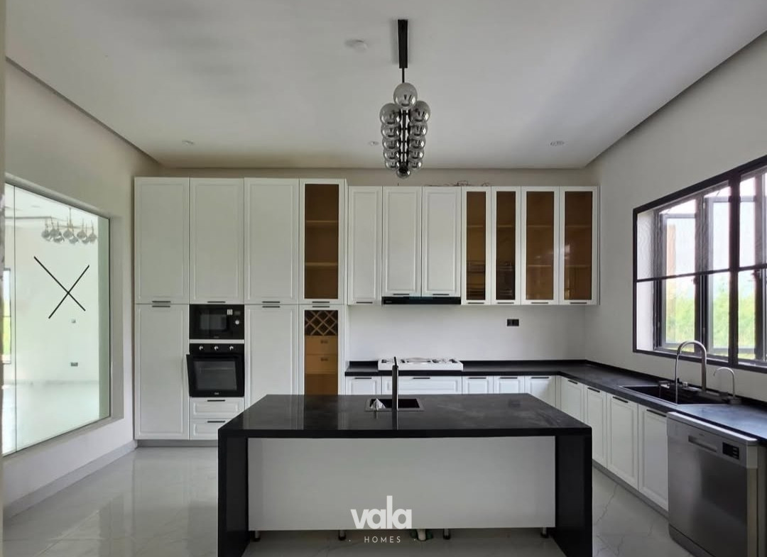 six bedroom fully detached duplex (CHEVRON6BDD01)