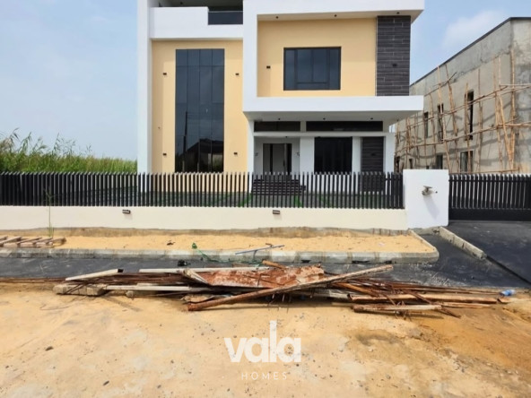 Six bedroom fully detached duplex (chevron6bdd01)