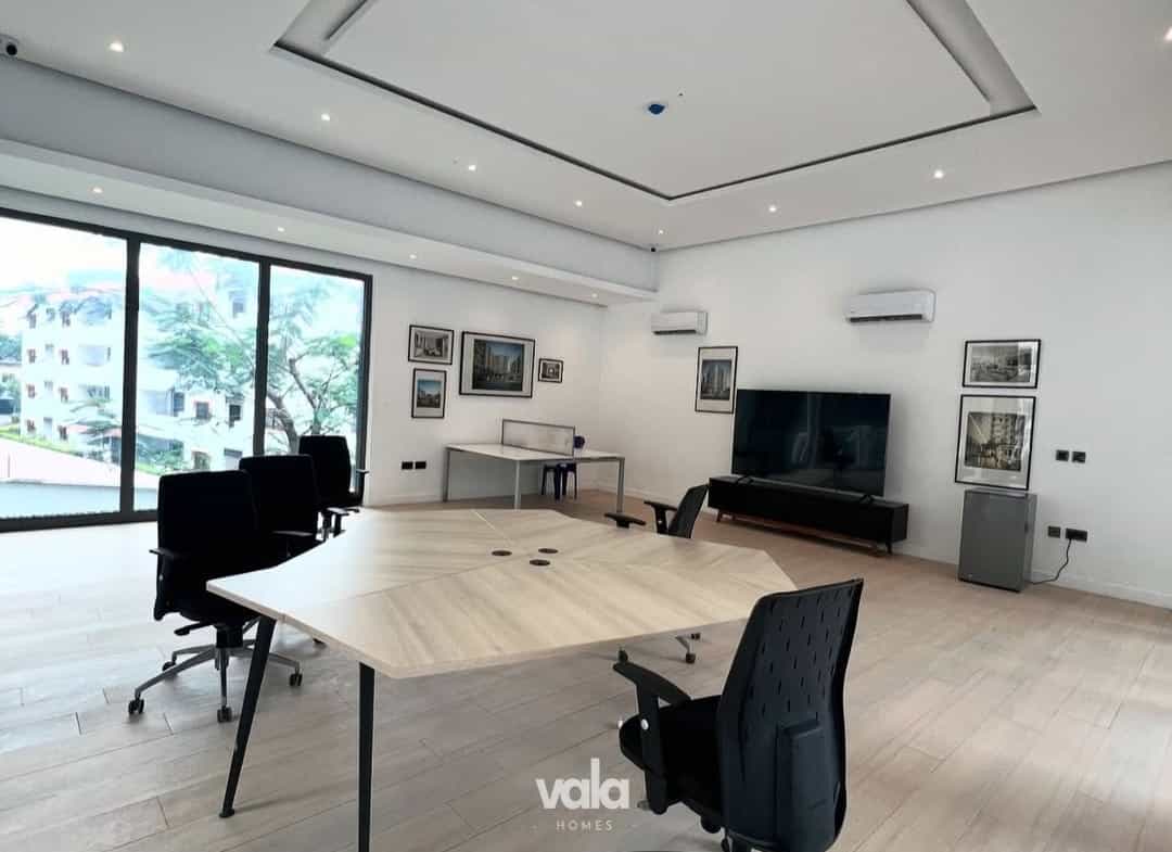 three bedroom apartment (IKOYI3B)