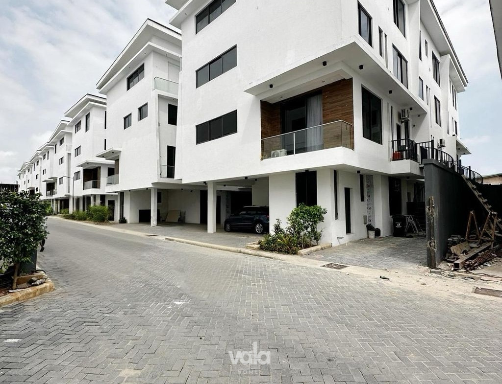 two bedroom apartment (IKOYI2B)