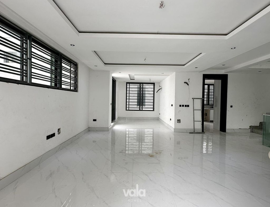 two bedroom apartment (IKOYI2B)