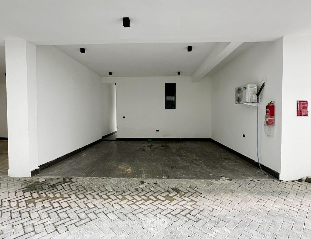 two bedroom apartment (IKOYI2B)
