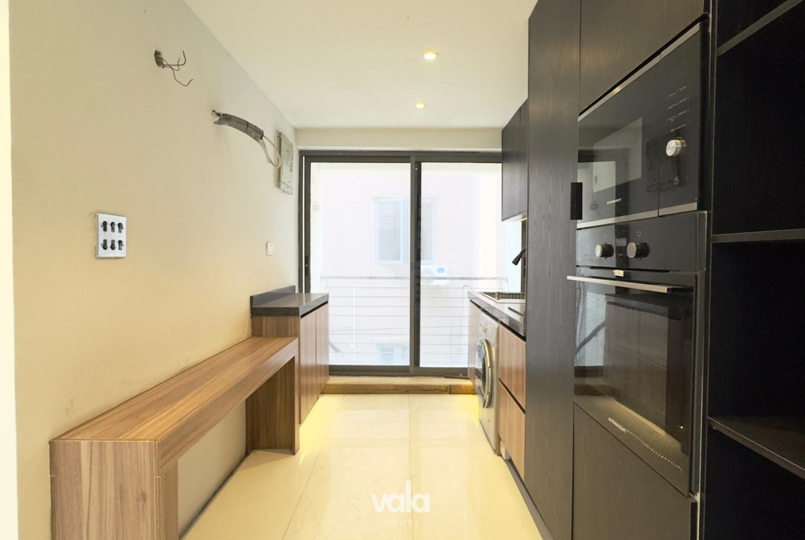 two bedroom maisonette (IKATE2B13)