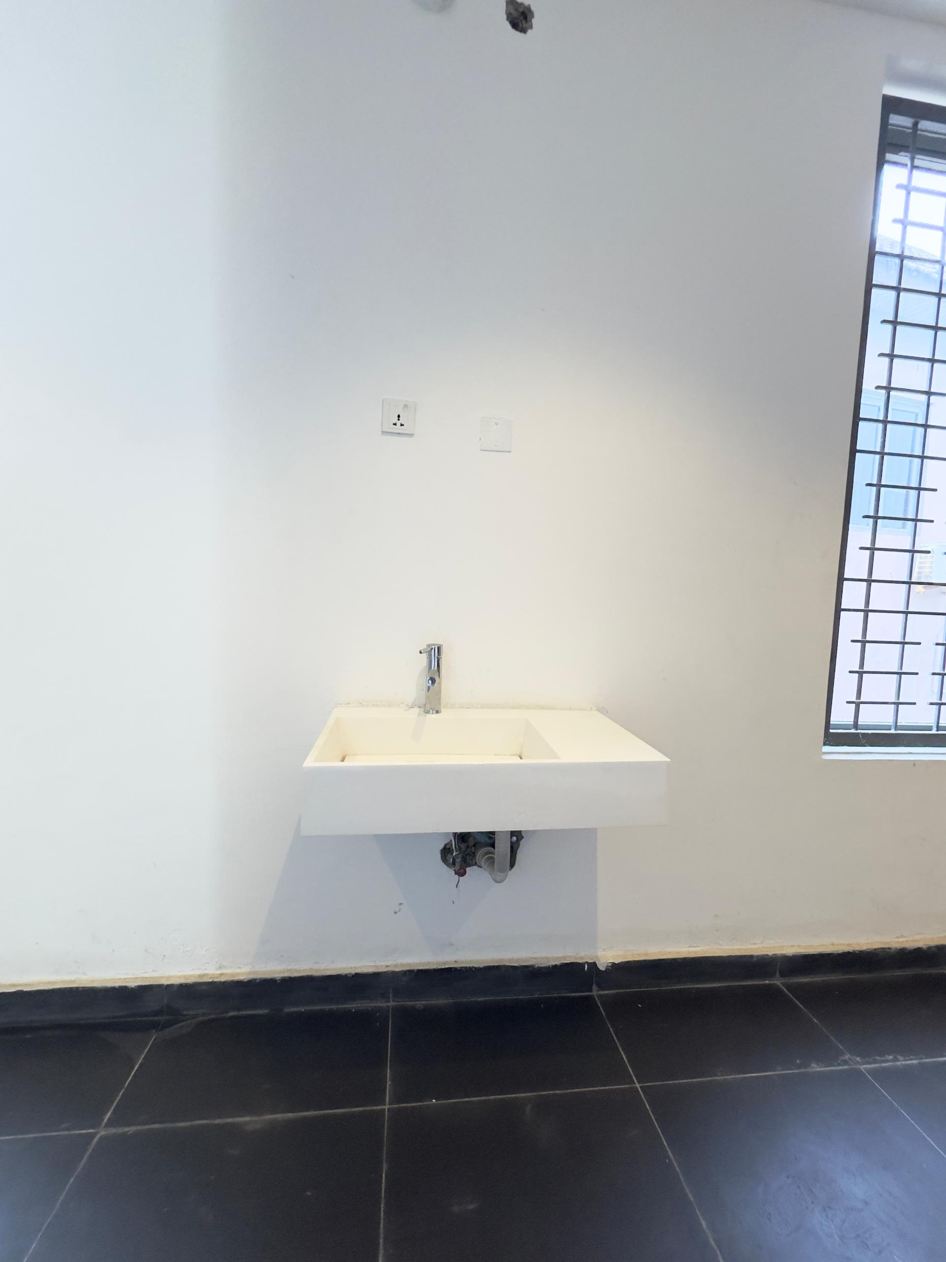 two bedroom maisonette (IKATE2B13)