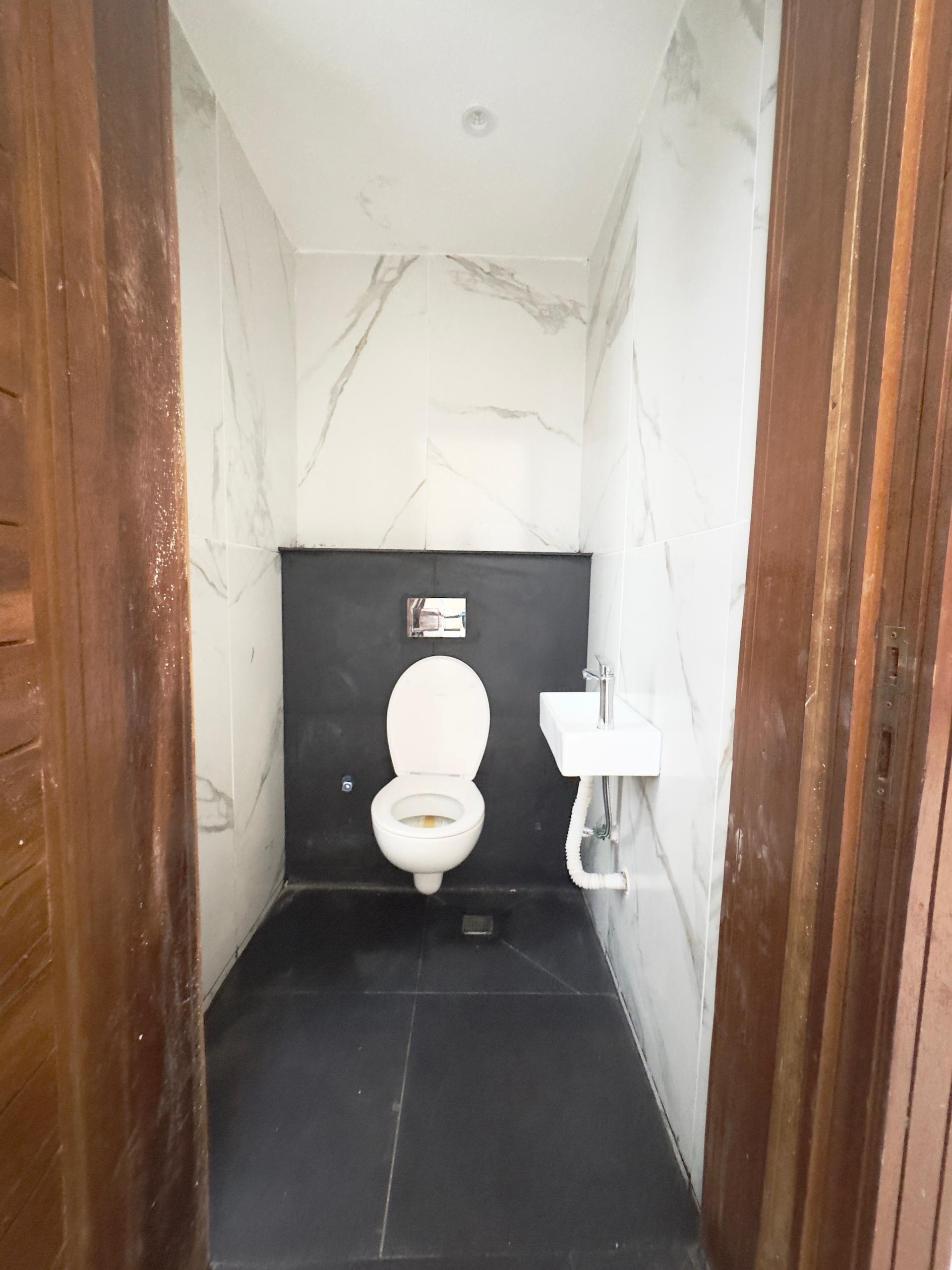 two bedroom maisonette (IKATE2B13)