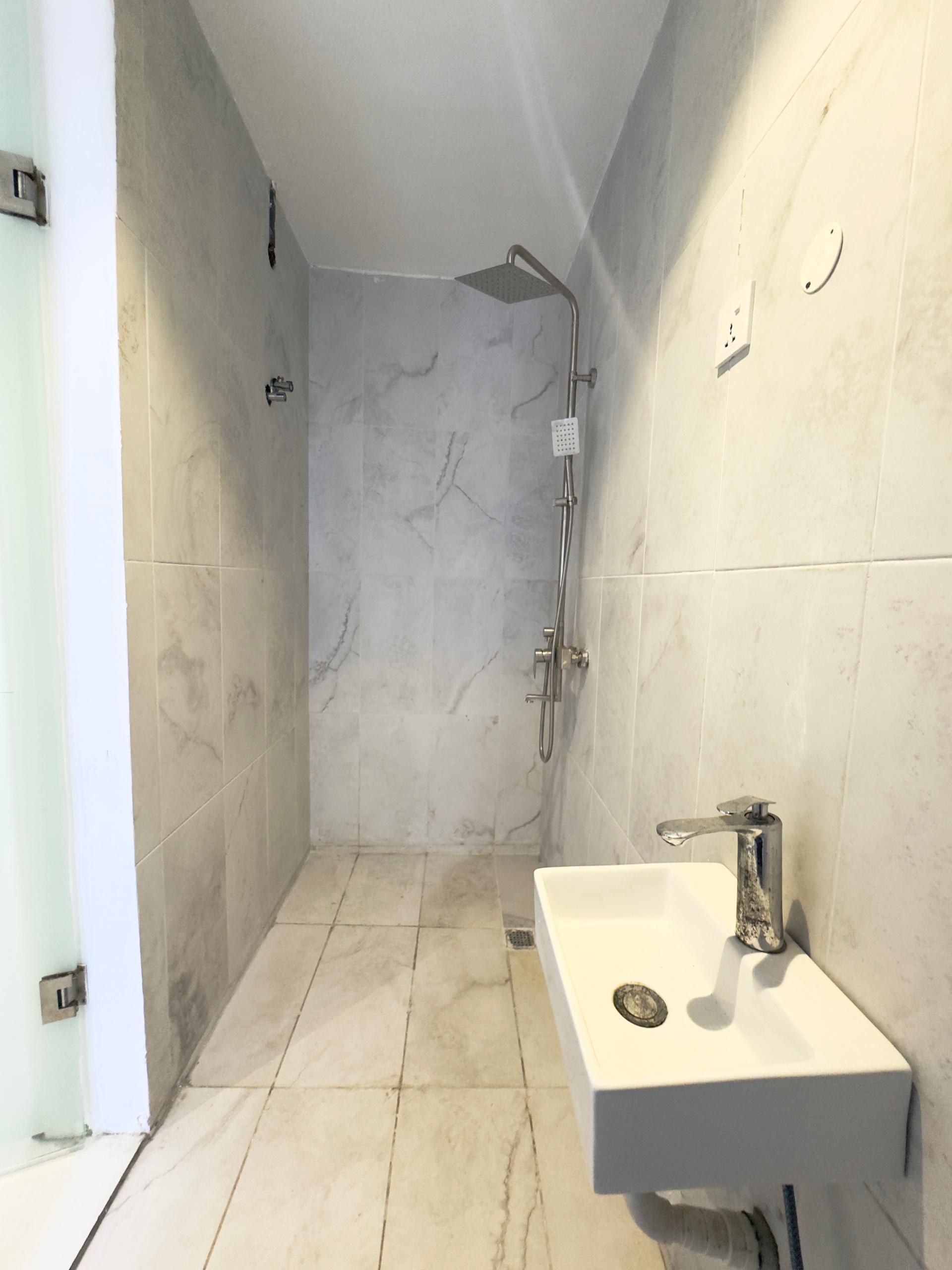 two bedroom maisonette (IKATE2B13)