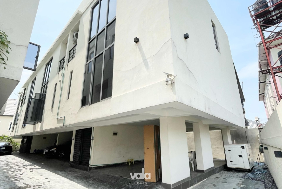 two bedroom maisonette (IKATE2B13)