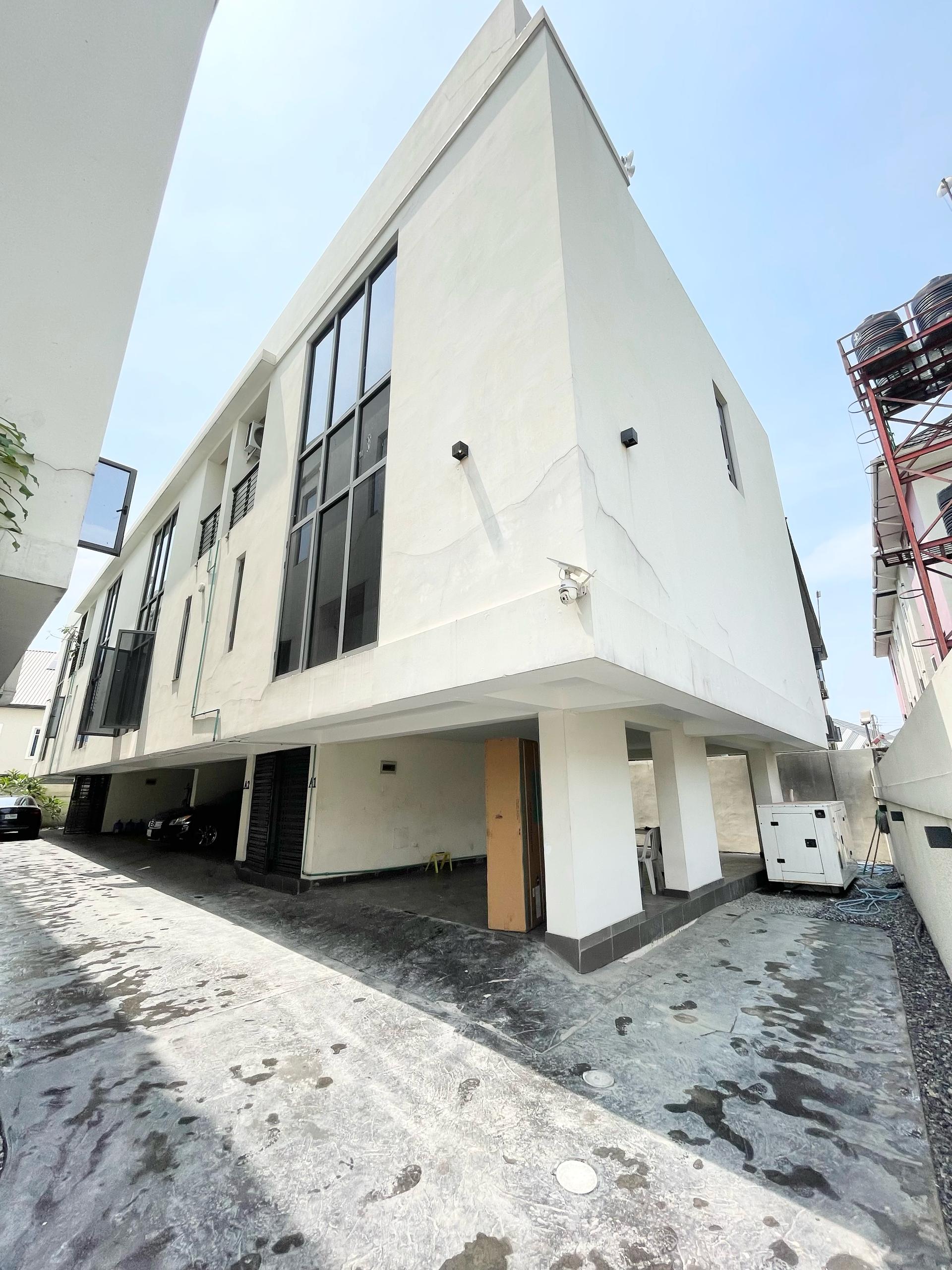 two bedroom maisonette (IKATE2B13)