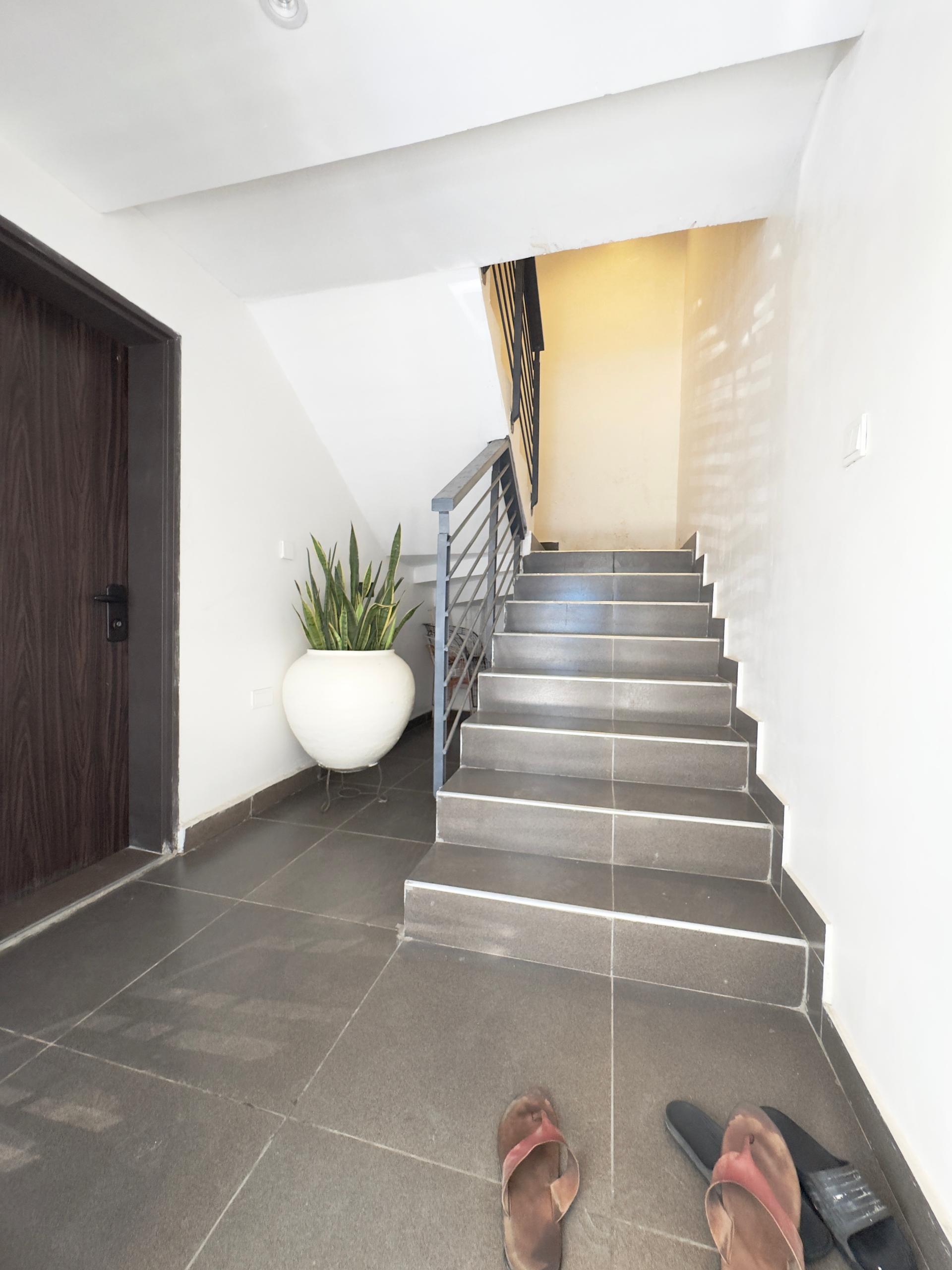 two bedroom maisonette (IKATE2B13)
