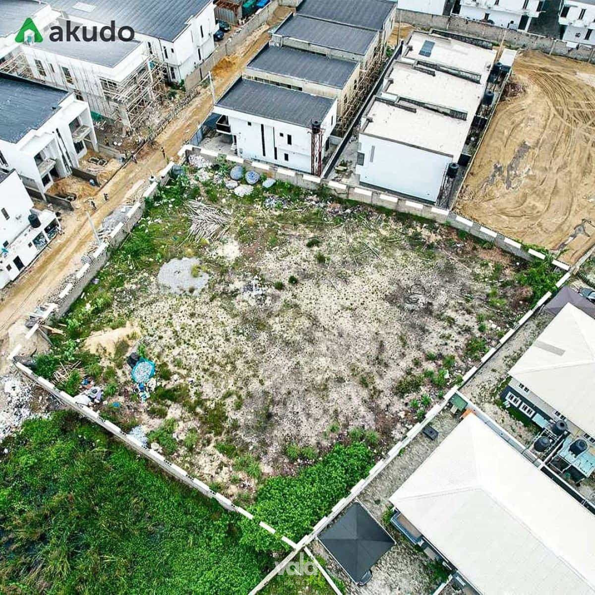 1,800 Square Meters Residential Land (01IkotaLand) 1,800 Square Meters Residential Land (01IkotaLand)