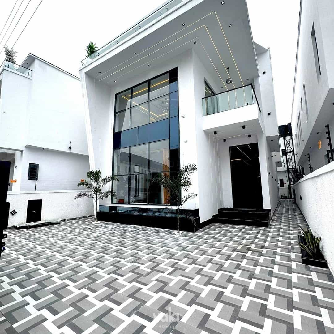 Bespoke five bedroom detached duplex (211ajah5bdd)
