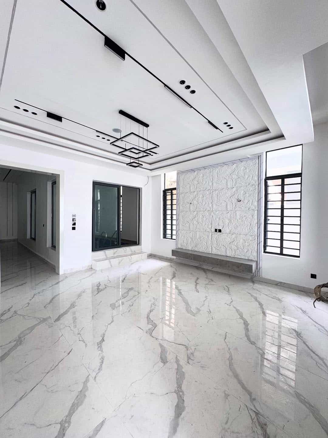 Contemporary five bedroom fully detached duplex (CHEVRON5BDD18) Contemporary five bedroom fully detached duplex (CHEVRON5BDD18)