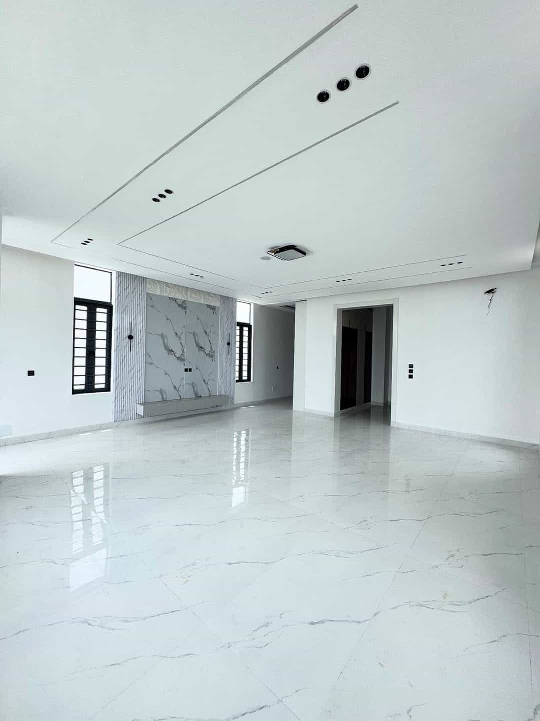 Contemporary five bedroom fully detached duplex (CHEVRON5BDD18) Contemporary five bedroom fully detached duplex (CHEVRON5BDD18)