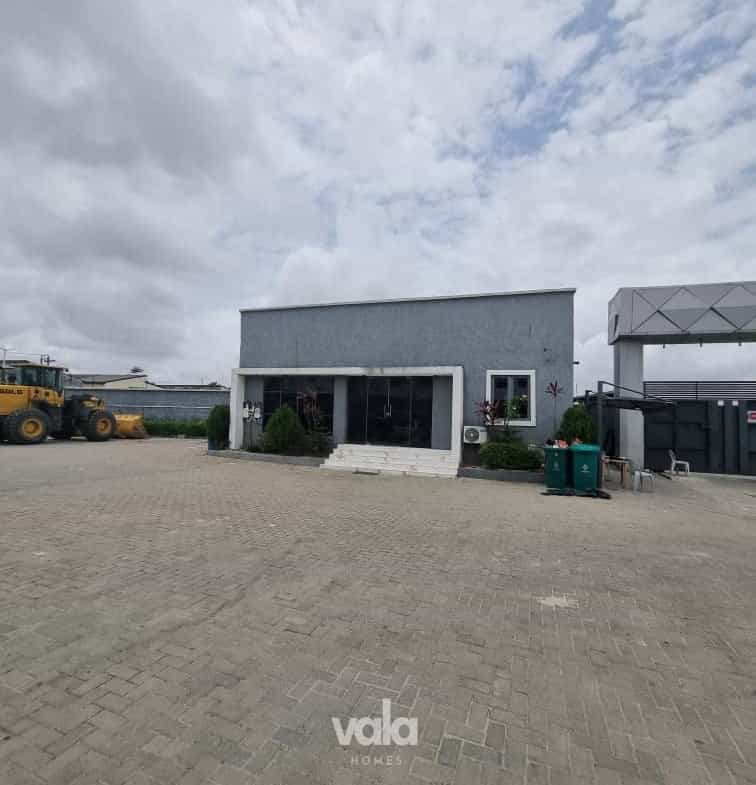Elegant two bedroom terrace duplex (AJAH2BTD02)