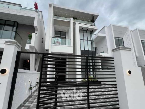 Five bedroom detached duplex (215ajah5bdd)